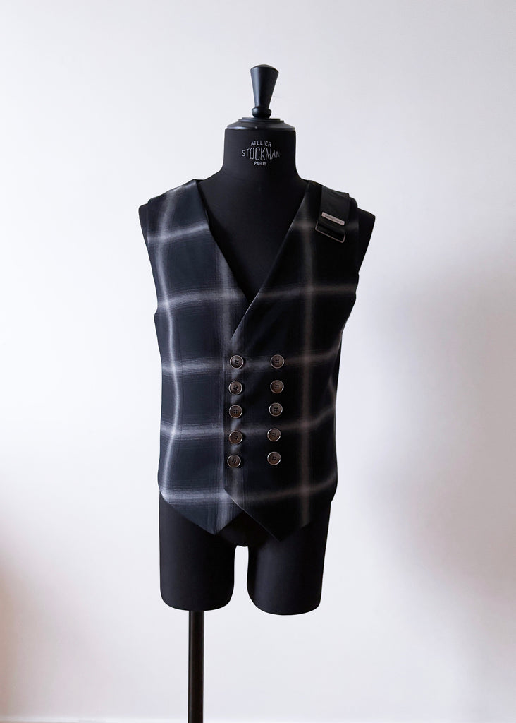 Black butler vest - Private Sales 25